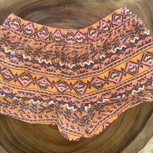 Patagonia Barely Baggy Shorts Sz Small EUC